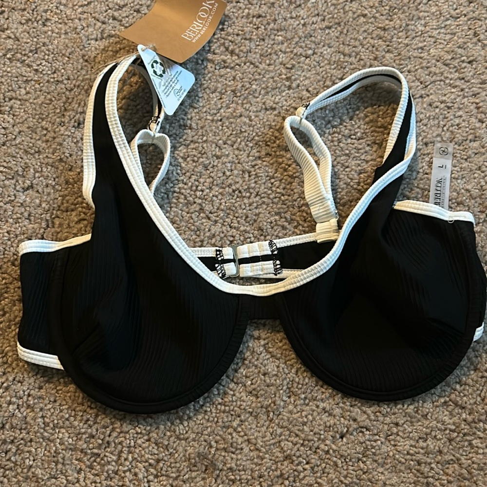 Berlook swim bikini top size L